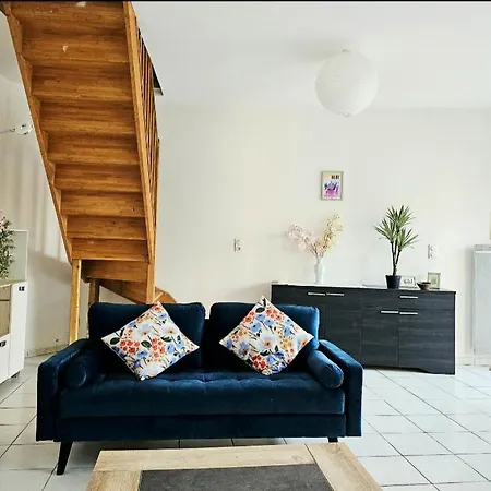 Quartier Episcopal 56m2 Proche Passerelle Et Cathedrale *