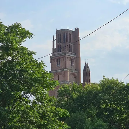 Quartier Episcopal 56m2 Proche Passerelle Et Cathedrale Ferienhaus *
